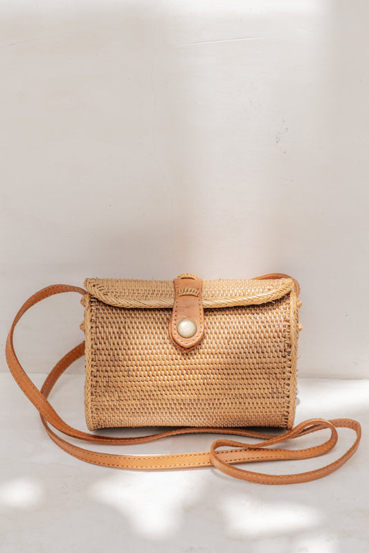 Diah Rattan Purse