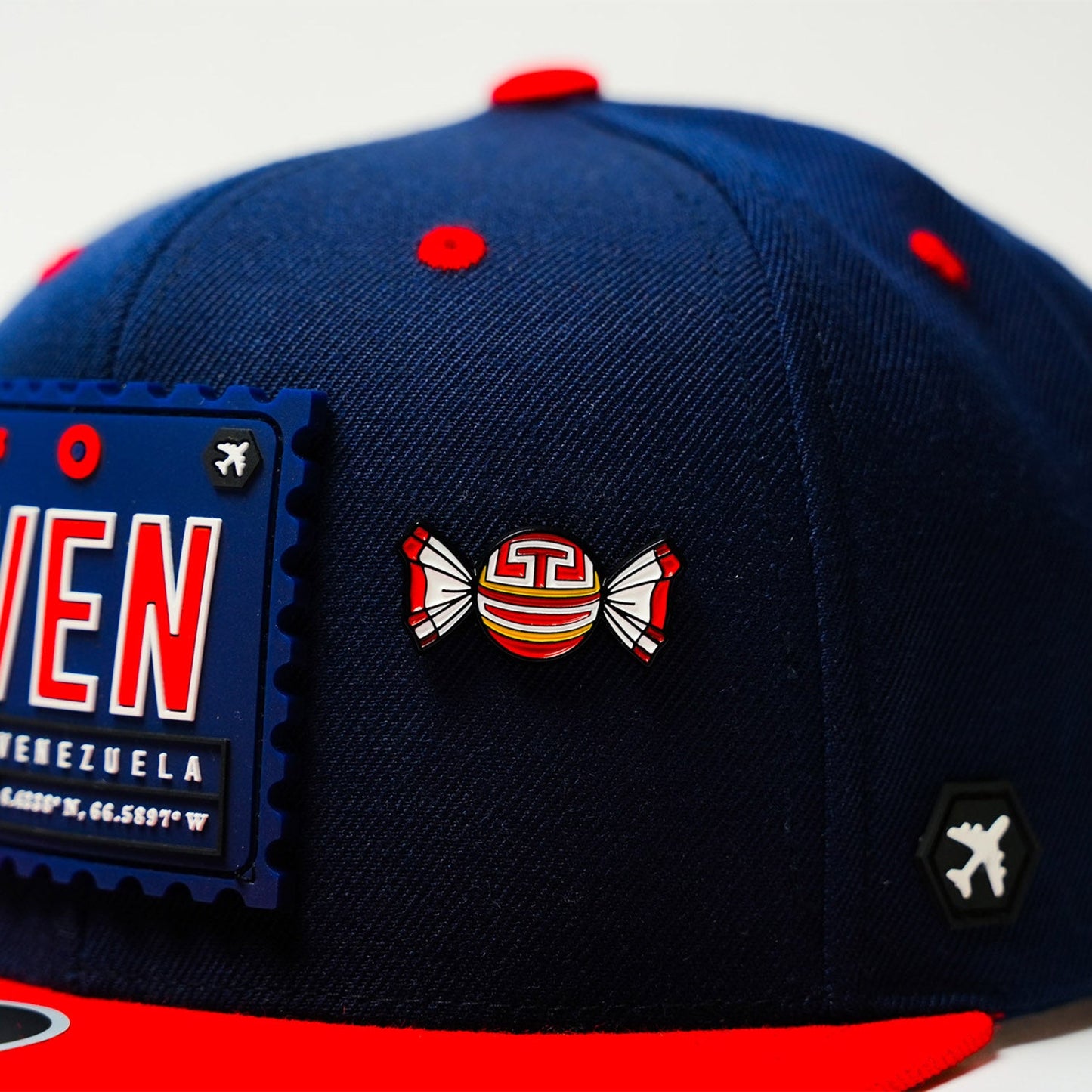 Bombón Chocolate Pin