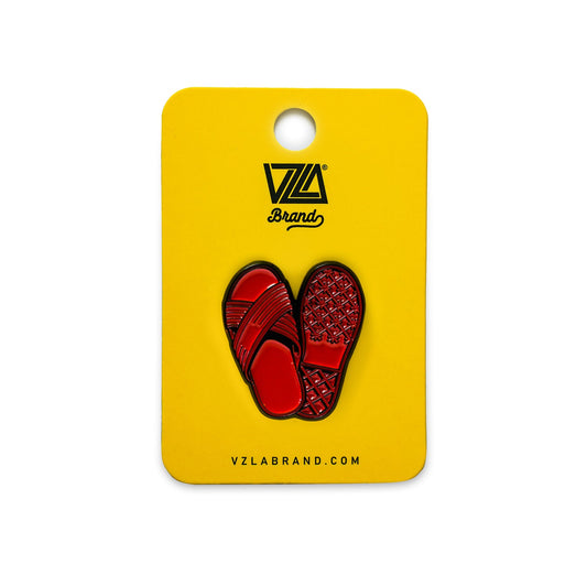 Cholas Petroleras Pin